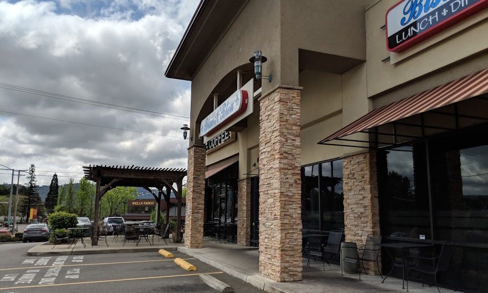 Blac-N-Bleu Bistro